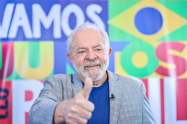 Campanha de Lula (PT) declarou gastos de R$ 700 mil com a produção de jingles, slogans e vinhetas (Foto: Ricardo Stuckert)