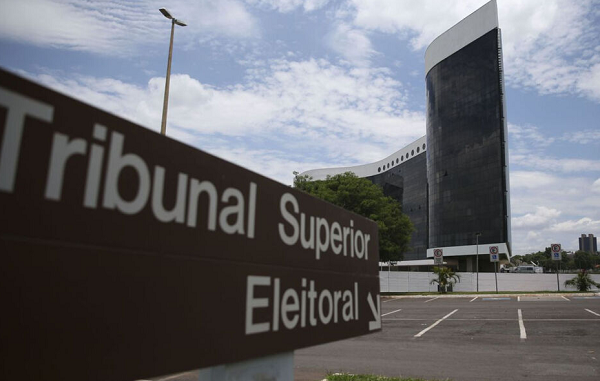 Os servidores do TSE esperam de Alexandre de Moraes um esquema de segurança reforçado, principalmente por conta da animosidade dos eleitores de Jair Bolsonaro (PL) (Foto: José Cruz/Agência Brasil)