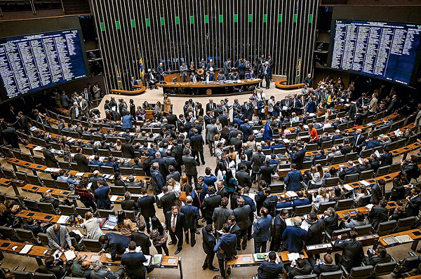 Plenário da Câmara dos Deputados (Foto: Wilson Dias/Agência Brasil)