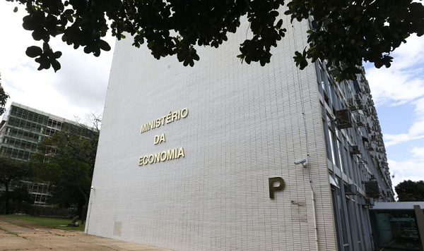 A informação fornecida pelo Ministério da Economia só foi possível por meio da Lei de Acesso à Informação (Foto: Valter Campanato/Agência Brasil)