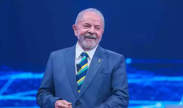 Candidato à Presidência da República pelo PT estará ao vivo em um dos programas de maior audiência na internet (Foto: Reprodução)