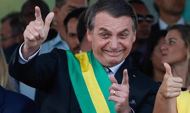 O presidente Jair Bolsonaro durante o desfile de 7 de Setembro de 2019 (Foto: Reprodução)