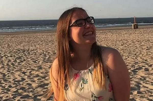 Shanti De Corte, de 17 anos (Foto: Reprodução)