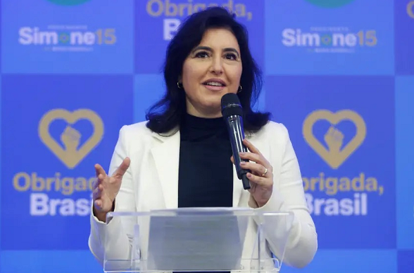 Senadora Simone Tebet (MDB) (Foto: Miguel Schincariol/AFP)