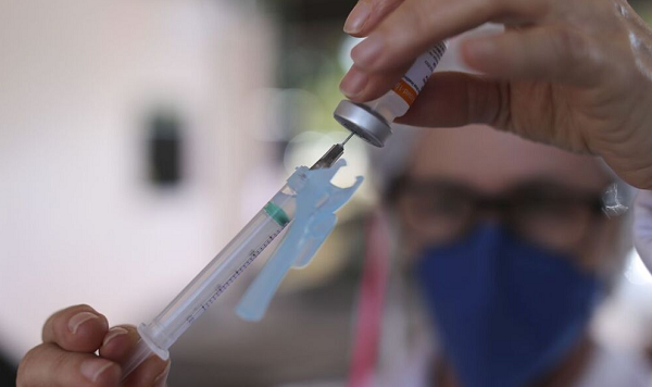 A ampliação de uso da vacina da Pfizer para imunizar crianças de 6 meses a 4 anos de idade contra a covid-19 foi aprovada pela Anvisa em setembro (Foto: Fabio Rodrigues Pozzebom/Agência Brasil)