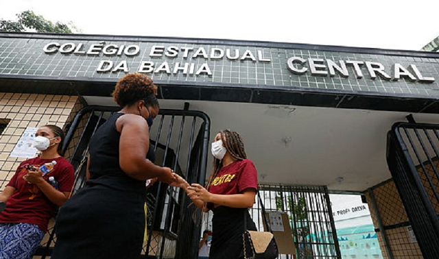 O Enem será aplicado em mais de 1,7 mil municípios nos próximos domingos, 13 e 20 de novembro (Foto: Rafael Martins/Ag: A TARDE)