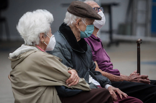 Expectativa de vida do brasileiro aumenta para 77 anos, informa IBGE (Foto: Estadão)