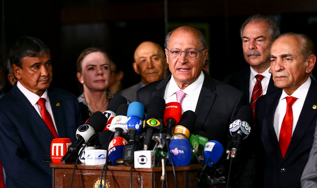 Com 31 grupos, processo está sendo conduzido por políticos, pesquisadores, artistas e agentes públicos (Foto: Marcelo Camargo/Agência Brasil)