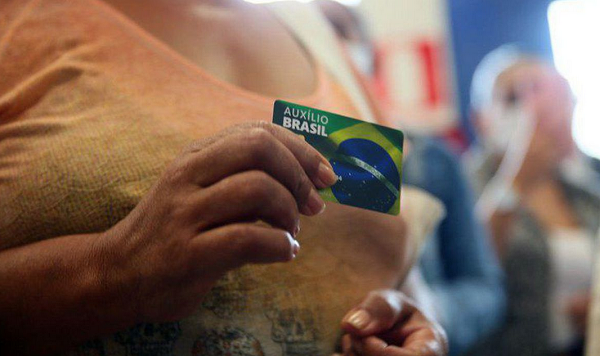 As datas definidas também são válidas para o pagamento do Auxílio Gás no próximo ano (Foto: Júlio Dutra/Ministério da Cidadania)