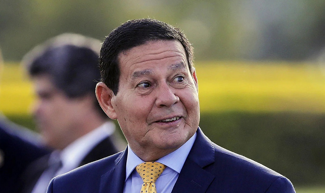 De acordo com comunicado dirigidos às redes de rádio e TV, pronunciamento de Mourão terá duração de cerca de 7 minutos (Foto: Sérgio Lima/AFP)