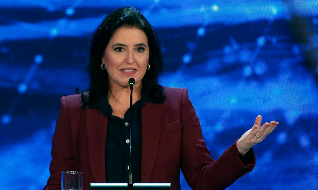Candidata à Presidência da República pelo MDB, Simone Tebet deve ter um ministério no governo Lula (Foto: Miguel SCHINCARIOL/AFP)
