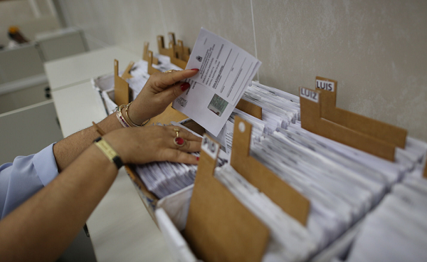 SAC no Shopping da Bahia possui o maior montante de documentos represados, seguido pelo Barra e Bela Vista (Foto: Raphael Müller/Ag. A TARDE)