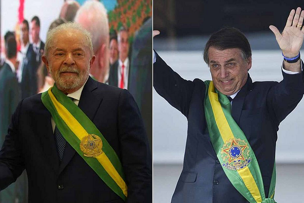 Apoiadores do ex-presidente Bolsonaro levantaram a hipótese de que o adereço exibido por Lula era diferente da utilizada por Bolsonaro quatro anos antes, e, portanto, seria falsa (Foto: Agência Brasil)