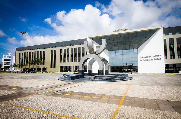 Homem é condenado a mais de 25 anos de prisão por feminicídio em Simões Filho (Foto: Divulgação)