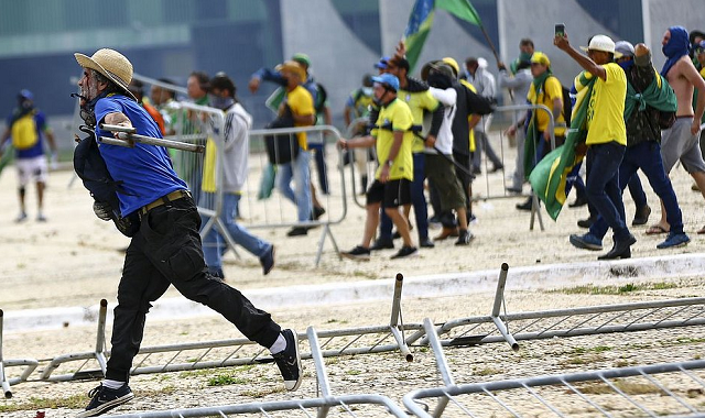 Nas mensagens, apoiadores de Bolsonaro divulgam mobilizações para protestos que revivem pautas antigas - como voto impresso e desconfiança das urnas (Foto: Marcelo Camargo/Agência Brasil)