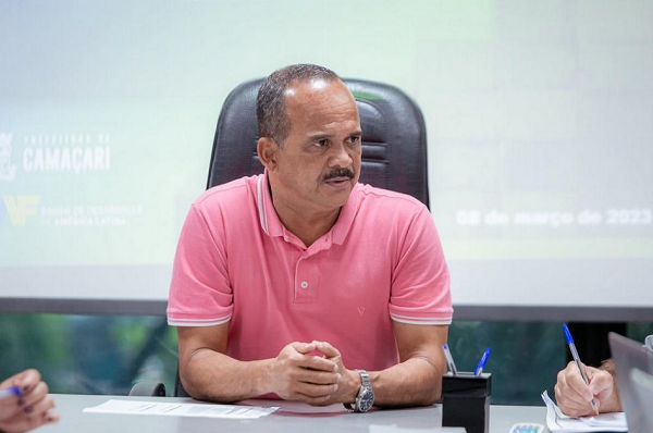 Prefeito de Camaçari, Elinaldo Araújo (Fonte: Dicom/PMC)