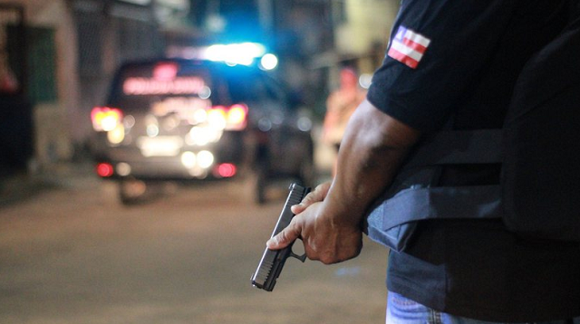 Três homens foram presos pela Operação Antirroubo da 18ª DT/Camaçari (Fotos: Haeckel Dias/Ascom-PC)