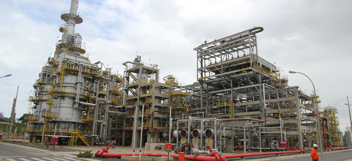 Privatização da Refinaria Landulpho Alves foi acertada 'a preço de banana' a empresa dos Emirados Árabes, aliados estratégicos dos sauditas, diz ação - Foto: Petrobrás