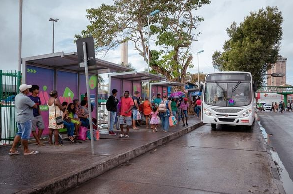 Finais de semana e feriados, os horários serão reduzidos (Foto: Tiago Pacheco)