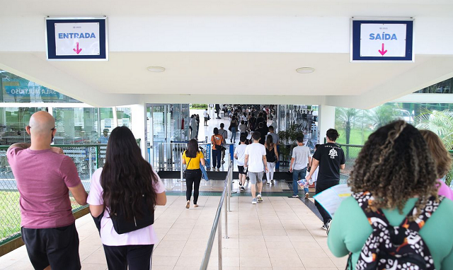 MEC ainda divulgará os quantitativos de vagas a serem ofertadas em cada programa (Foto: Valter Campanato/Agência Brasil)