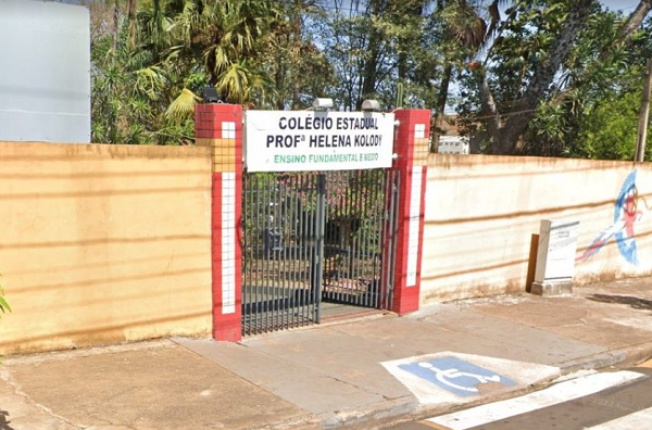 Tiroteio aconteceu no Colégio Estadual Helena Kolody (Foto: Reprodução)