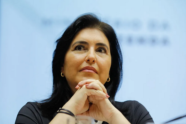 Ministra do Planejamento e Orçamento, Simone Tebet (Foto: Sergio Lima/AFP)