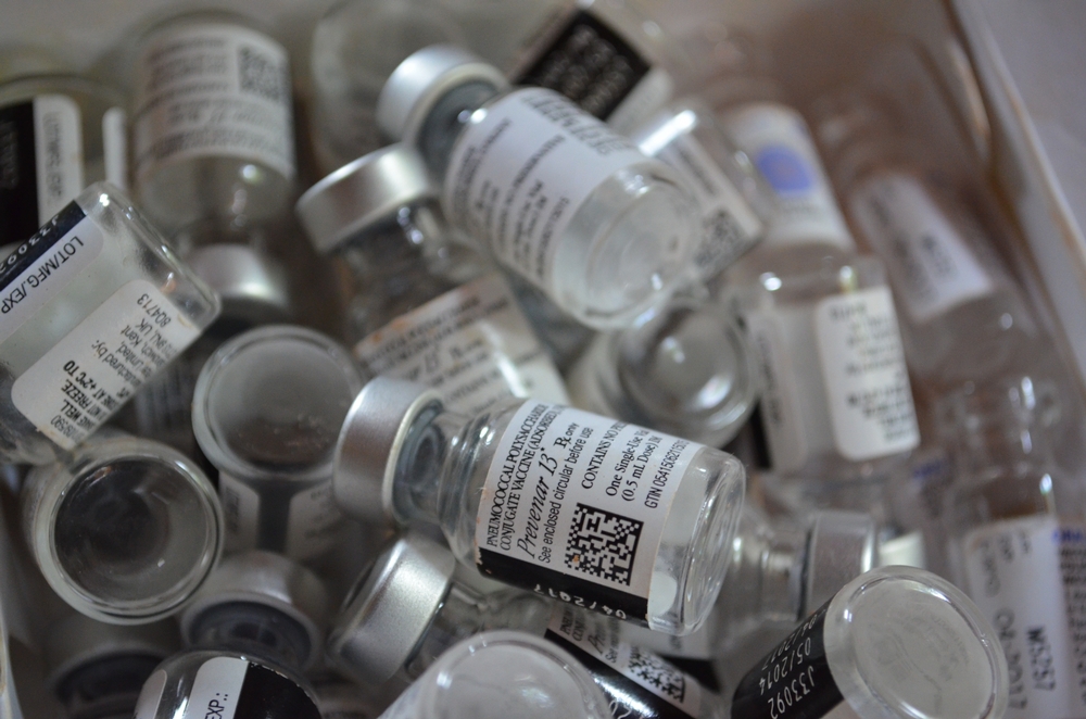 Ministério da Sade incinerou uma média de 200 mil doses de vacina por dia - Foto: Reprodução Web
