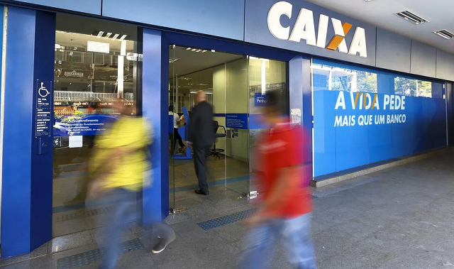 A expectativa é reduzir para 25 horas com o uso do FGTS Digital (Foto: Agência Brasil/Marcelo Camargo)