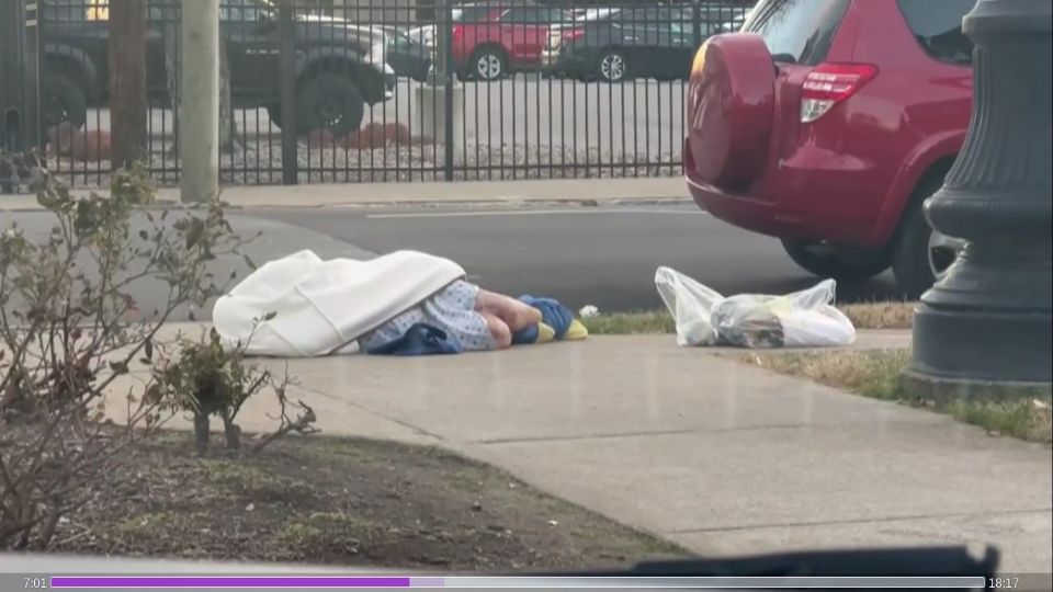 Imagens captadas por jornalistas dos EUA mostram pacientes despejados de hospital no Kentucky - Vídeos ao fim da matéria - Foto: Reprodução