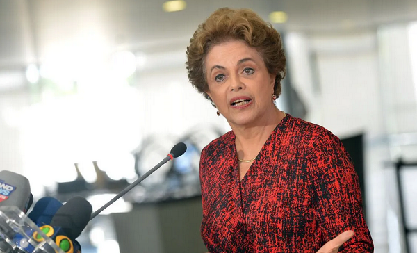 Dilma e os integrantes de seu governo foram acusados pelo MPF de improbidade (Foto: Wilson Dias/Agência Brasil)