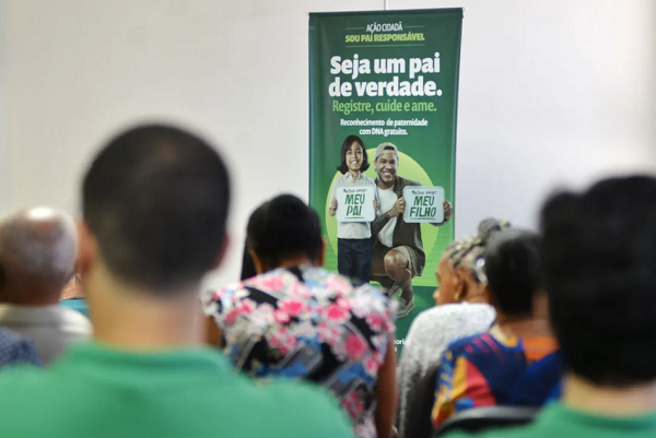 Atendimento na Casa de Acesso à Justiça (CAJ) I no Jardim Baiano (Foto: Shirley Stolze/Ag A TARDE)