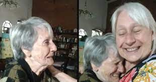 ‘Vovó Ester’ (in-memorian) e sua filha Beth – Foto: Google