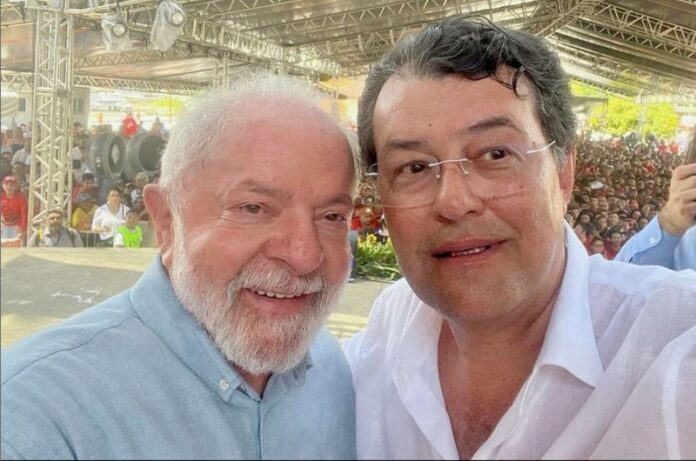Lula e o senador Eduardo Braga (MDB-AM) . Foto: Repeodução