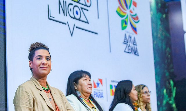Ministra Anielle Franco participa da palestra Diálogos Amazônico, Plenária 'Mulheres na Panamazônia - Direitos, Corpos e Territórios por Justiça Socioambiental e Climática', como parte da programação de Os Diálogos Amazônicos (Foto: Audiovisual/PR)