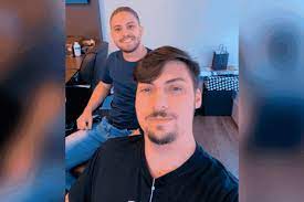Após Diego Pupe dizer à polícia que teve um relacionamento amoroso com o herdeiro 04 do ex-presidente, o caçula do ex-presidente soltou o verbo na internet. Ao fundo, ex-assessor, Diego Pupe - Foto: Reprodução