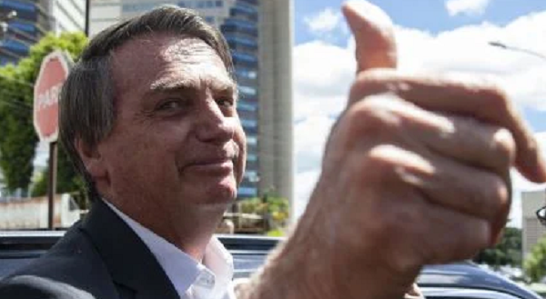 Apoiador doa 14 mil para Bolsonaro via Pix, mas queria transferir apenas 140 (Foto: Marcelo Camargo/Agência Brasil)