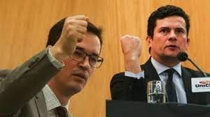 Ministro da Justiça recebeu do CNJ relatório sobre a investigação contra a 13ª Vara Federal de Curitiba, que já foi comandada por Moro, e o TRF-4, e que mira a destinação de recursos da operação. Na imagem, Deltan Dallagnol e Sergio Moro, que atuavam na Lava Jato e podem ser investigados pela PF. José Cruz - Agência Brasil
