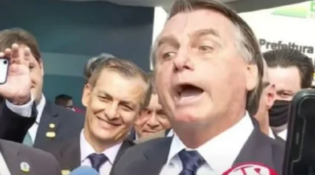 Bolsonaro ataca jornalista da CNN em junho de 2021 (Foto: Reprodução/CNN)