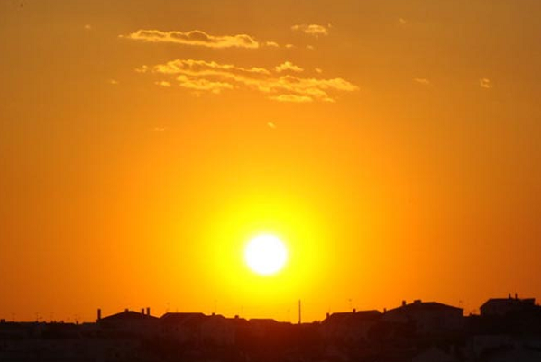 Temperatura deve superar as medidas de setembro e seca deve se intensificar no Norte e no Nordeste (Foto: Reprodução)