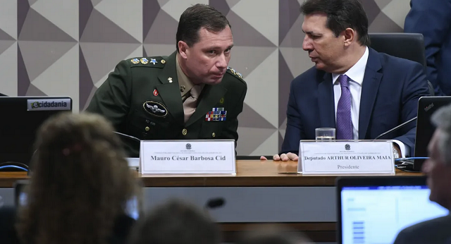 Reconvocação do tenente-coronel Mauro Cid, ex-ajudante de ordens de Bolsonaro, também foi aprovada, mas não há expectativa de que ele preste novo depoimento (Foto: Edilson Rodrigues/Agência Senado)
