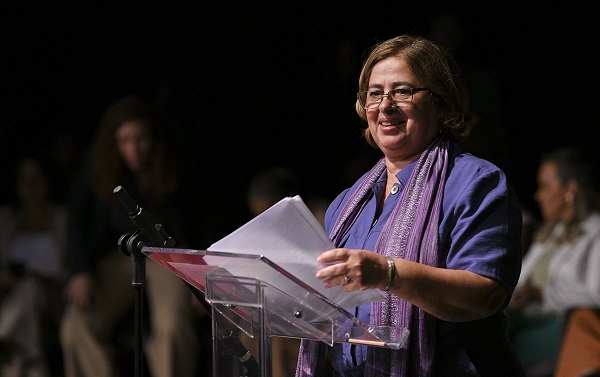 Políticas públicas voltadas às mulheres são conquistas que precisam de proteção e luta constante, defende a ministra Cida Gonçalves. 'A ordem do presidente Lula é nenhum direito a menos. É feminicídio zero, lei de igualdade salarial', comenta ministra. Foto: Divulgação