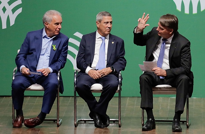 Julgamento sobre desinformação durante as eleições pode impor sanções inéditas a 46 aliados do ex-presidente. Foto: Sergio Lima - AFP