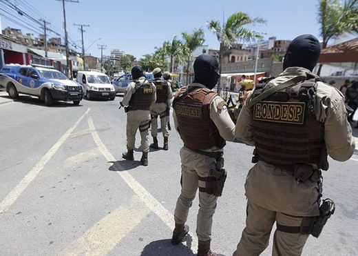 Policiais militares (Foto: Arisson Marinho/Arquivo CORREIO)