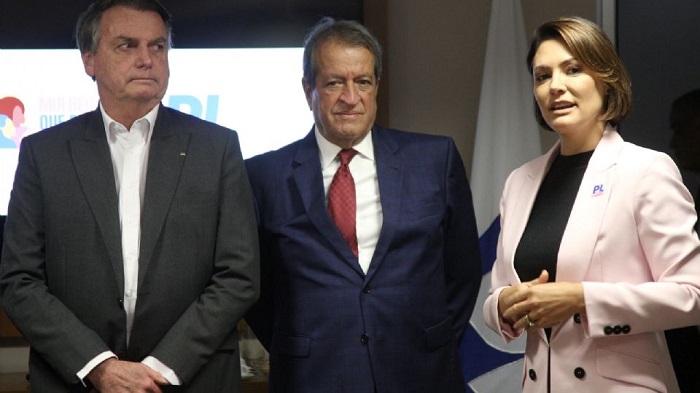 Mesmo fora do poder, ex-casal presidencial recebeu uma bolada de recursos públicos - Foto: Reprodução