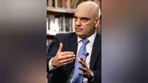 Ministro do STF e do TSE, Alexandre de Moraes, que foi o fiel da balança na contenção do golpe de Estado tentado por bolsonaristas, falou sobre o plano para matá-lo. Créditos: Reprodução
