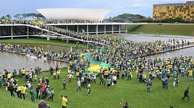Na próxima segunda-feira, 8, haverá uma reunião com representantes dos Três Poderes em uma cerimônia para demonstrar repúdio aos ataques (Foto: Evaristo Sa/AFP)