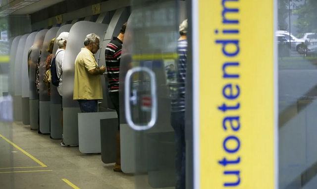 Segundo a Febraban, o mesmo vale para operações financeiras como a Transferência Eletrônica Disponível (TED) (Foto: Marcelo Camargo /Agência Brasil)