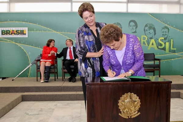 Eleonora Menicucci em sua posse como ministra de Políticas para Mulheres no governo Dilma (Foto: Palácio do Planalto/Divulgação)
