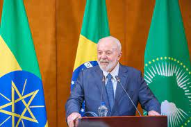 O presidente Lula assinou, nesta terça-feira (5/3), decretos que altera a composição da cesta básica e regulamenta as Cozinhas Solidárias - Foto: Reprodução