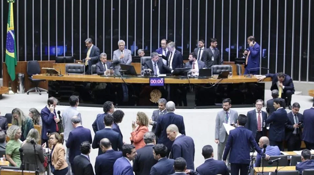 Plenário da Câmara dos Deputados (Foto: Zeca Ribeiro/Câmara dos Deputados)